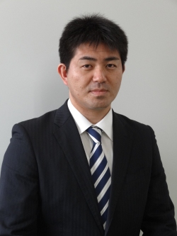代表取締役社長　井上　直樹